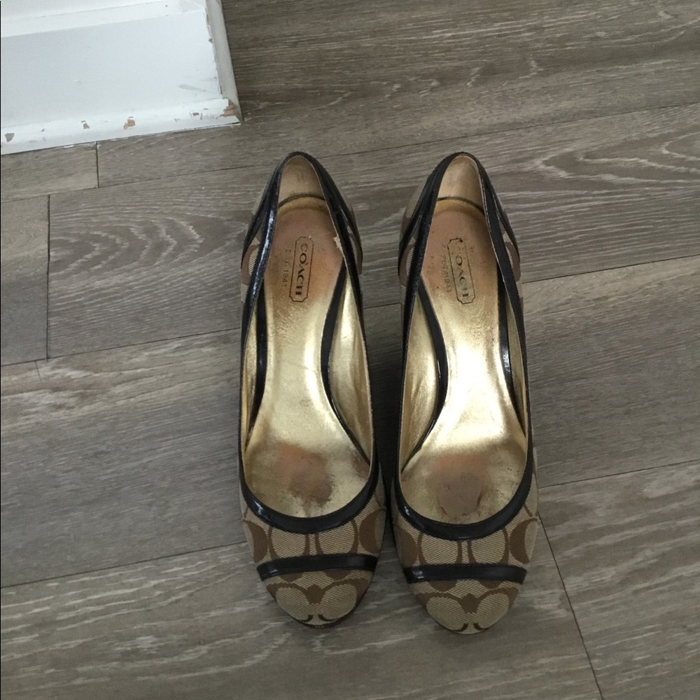 coach Brown Wedge Shoes Size 7.5B $40 - Picture 2 of 13